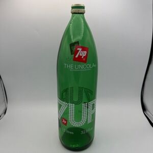 Vintage 7up Green‎ Glass Soda Bottle 1.5 Litre Canadian Uncola Advertising Decor